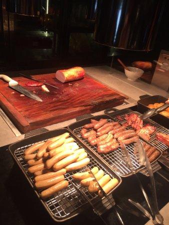 NONG Café New World Shanghai Hotel